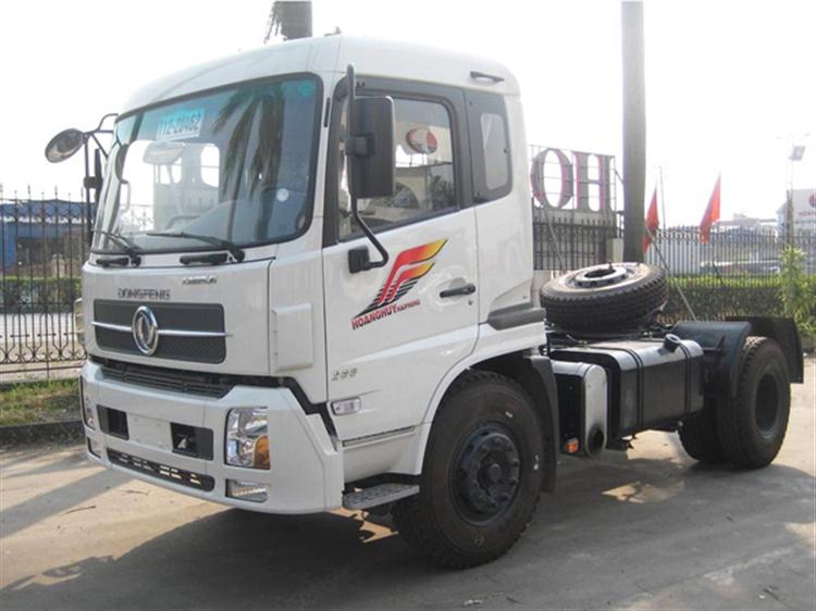  Xe đầu kéo Dongfeng Hoàng Huy