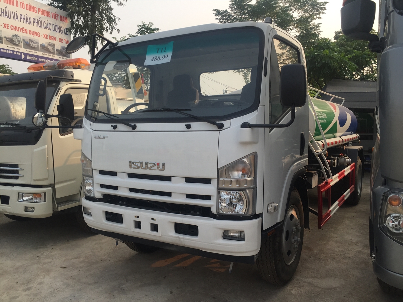 Xe phun nước rửa đường 6m3 ISUZU