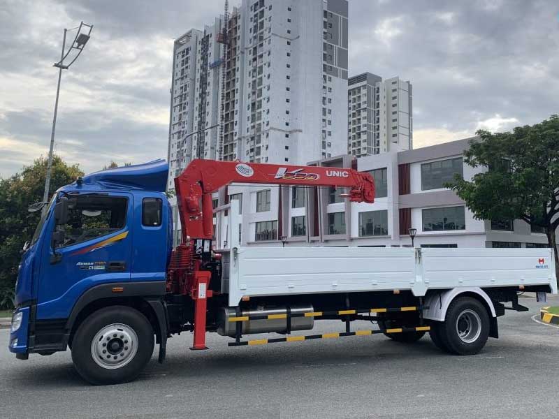 Xe tải Thaco Auman C160 E4 Lắp Cẩu UNIC 5 tấn
