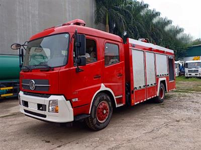 Xe cứu hỏa chữa cháy Dongfeng– 3,5 khối (  2,5 khối nước 1  khối bọt )